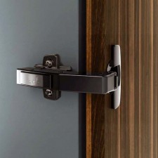 Bisagra 95º Sensys Arremetida Negro Obsidiana 8639i W90